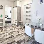 Appartamento Prskalo By Interhome Jesenice (Split-Dalmatia)