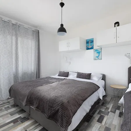 Prskalo By Interhome Jesenice (Split-Dalmatia)